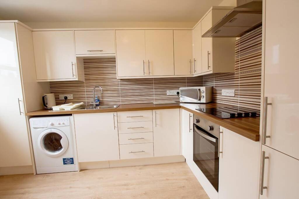 City Centre Executive 2 Bed Apartment With Wifi & Parking Aberdeen Bagian luar foto